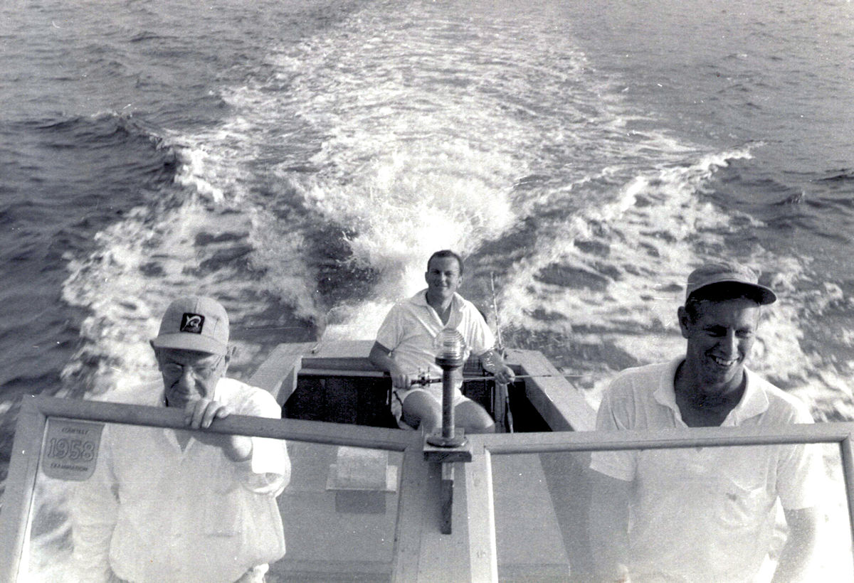 Dr. Nikola Majnarić and his friends
Fishing in Newark Bay
