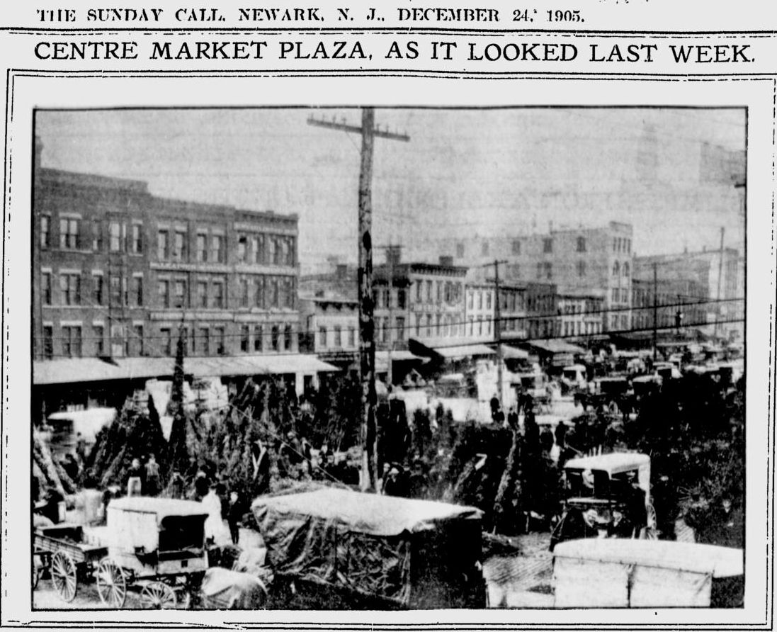 1905
Centre Market Plaza as it Looked Last Week
December 24, 1905
