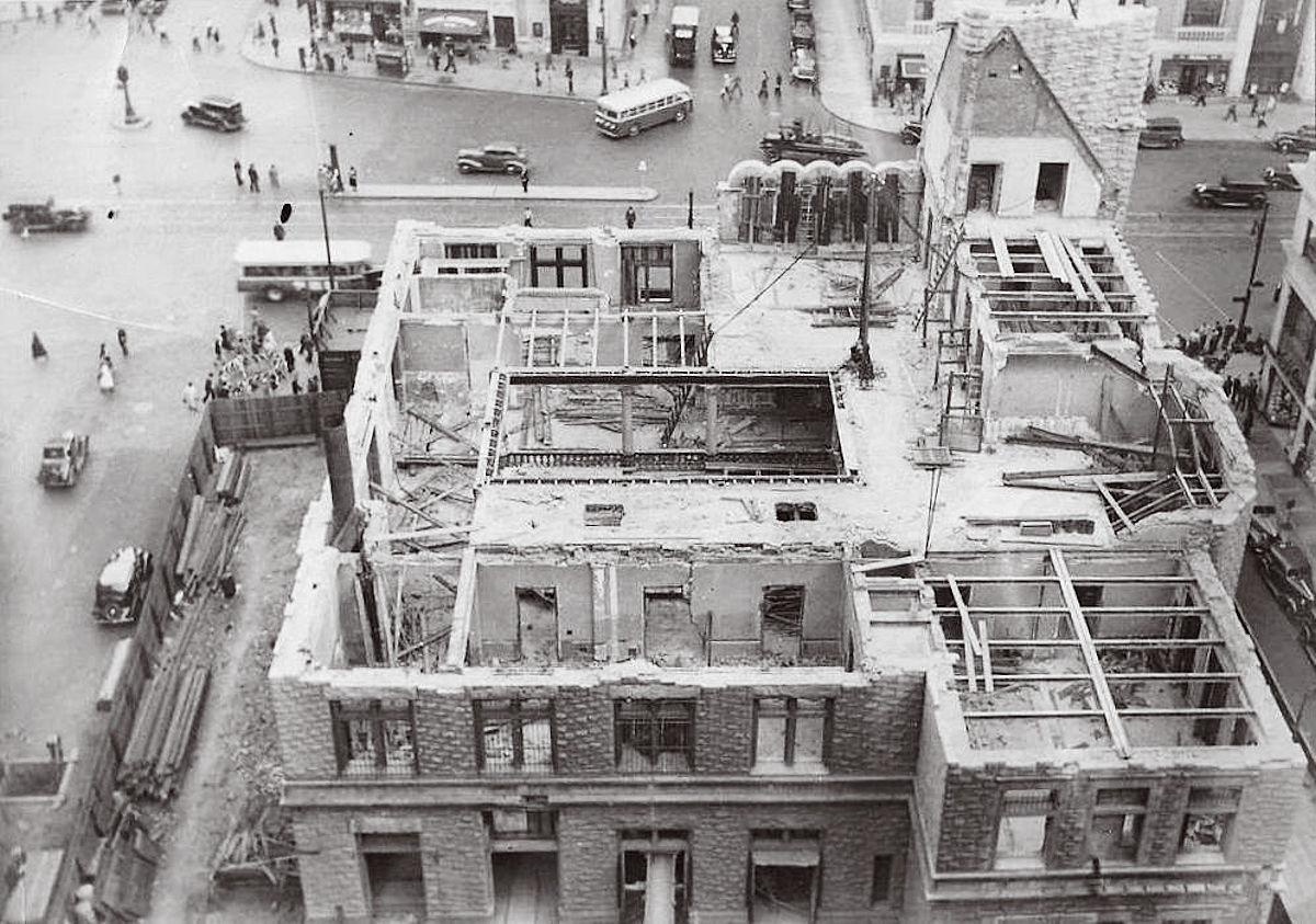 Dismantling 
1937 photo by Clifford Lutter
