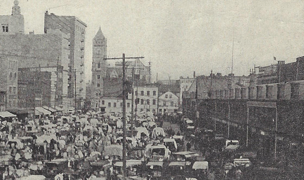 View from the Centre Market lot.
From: "Newark Illustrated 1909-1910" Published by Frank A. Libby 1909
